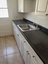 1085 94th St in Bay Harbor Islands, FL - Building Photo - Building Photo