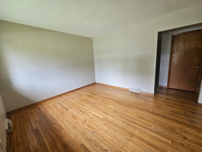 1314 Parmalee St in Kent, OH - Building Photo - Building Photo