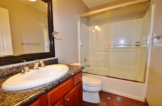 6377 Ebensburg Lane, Unit Main House BR1 in Dublin, CA - Building Photo - Building Photo