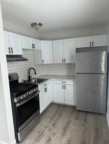 84 S 1st St, Unit 1 in Cedar Springs, MI - Building Photo