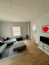 1532 Hamilton Ave NW in Grand Rapids, MI - Building Photo - Building Photo