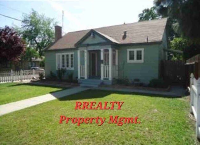 519 S Court St in Visalia, CA - Building Photo - Building Photo