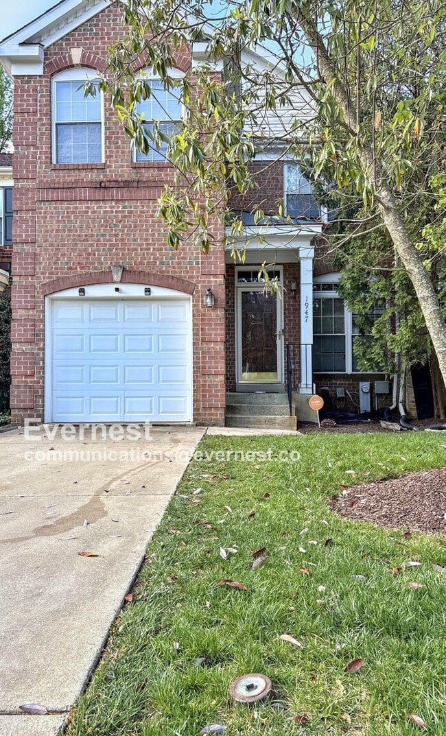 property at 1947 Woodshade Ct