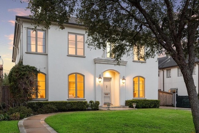 3020 Ella Lee Ln in Houston, TX - Building Photo - Building Photo