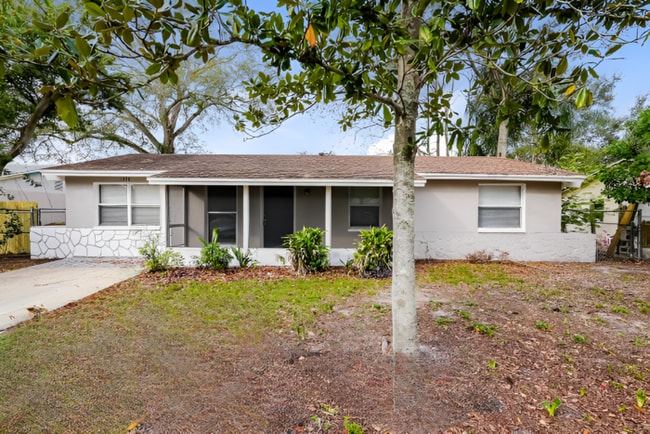 property at 1008 Grantwood Ave