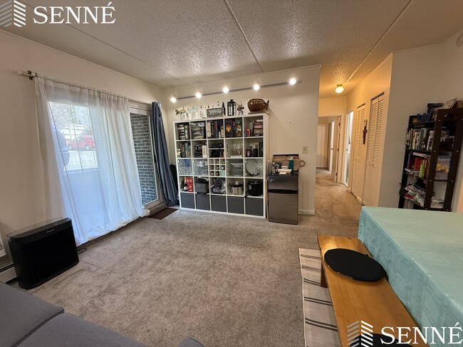 12 Ellery St, Unit 160 in Cambridge, MA - Building Photo - Building Photo