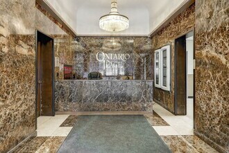 10 E Ontario St in Chicago, IL - Building Photo - Building Photo