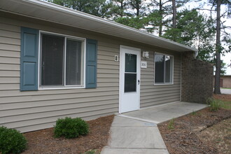 Sanford Gardens in Sanford, NC - Building Photo - Building Photo