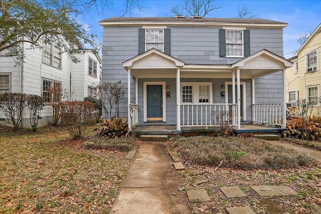 property at 1608-10-1610 St Mary St