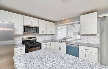 7006 Shelton Ct in Barnhart, MO - Building Photo - Building Photo