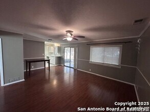 4231 Flint Hill St in San Antonio, TX - Building Photo - Building Photo
