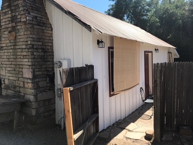 16300 Emigrant Trail in Volcano, CA - Building Photo - Building Photo