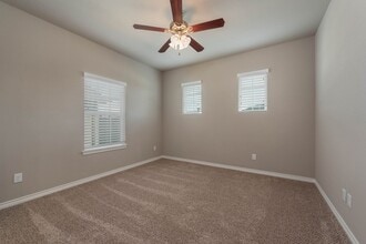 Available August 2026! GORGEOUS 5/5.5 HOUS in College Station, TX - Building Photo - Building Photo