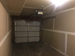 939 West Ave in Onalaska, WI - Foto de edificio - Building Photo