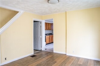 122 S Bellinger St in Herkimer, NY - Building Photo - Building Photo