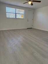 9406 Goldenrod Rd in Thonotosassa, FL - Building Photo - Building Photo