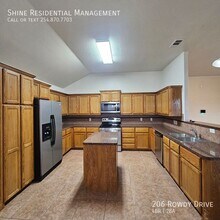 206 Rowdy Dr in Killeen, TX - Building Photo - Building Photo