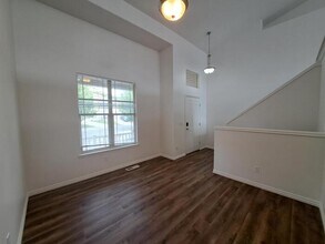 7398 N Ute Dr in Eagle Mountain, UT - Foto de edificio - Building Photo