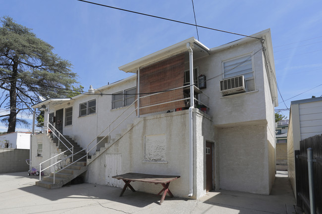 6054 Greenleaf Ave in Whittier, CA - Foto de edificio - Building Photo