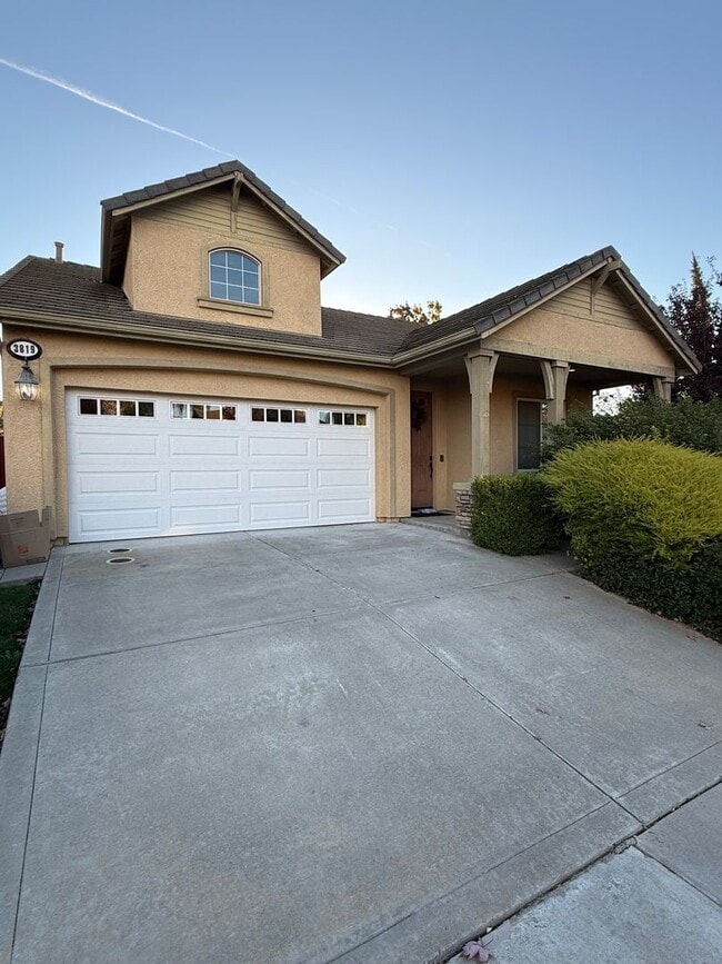 property at 3819 Kaweah St