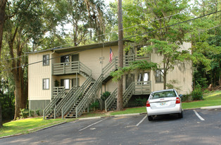 Hidden Forest Apartments