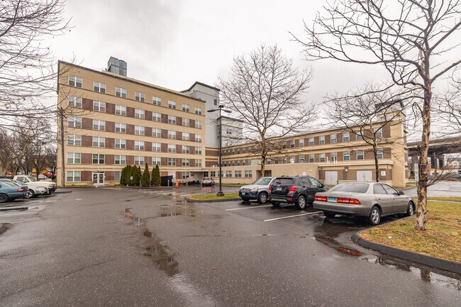 The Eleanor Apartments