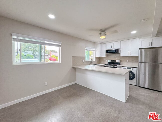 property at 6802 E Huntdale St