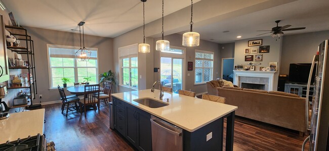 9177 Helena Dr in Pike Road, AL - Building Photo - Building Photo