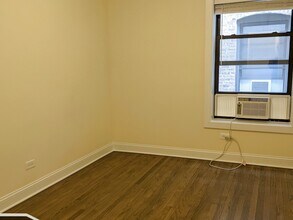 2643 N Spaulding Ave in Chicago, IL - Building Photo - Building Photo