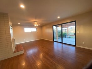 10036 Diversion Dr in Spring Valley, CA - Building Photo - Building Photo