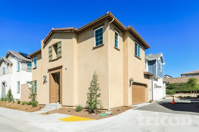 property at 31586 Dwight Dr