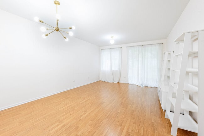 2965 Stockton Ct, Unit 2965