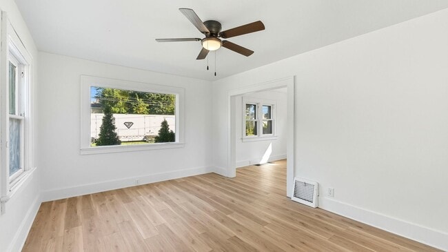 3001 Holton Ave in Fort Wayne, IN - Building Photo - Building Photo