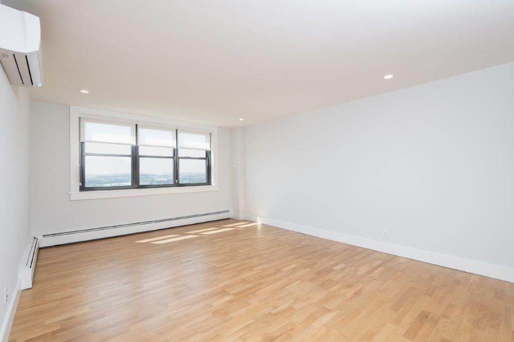 1400 Columbia Rd, Unit 11F in Boston, MA - Building Photo