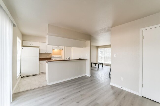 6202 Skyline Dr in Houston, TX - Building Photo - Building Photo