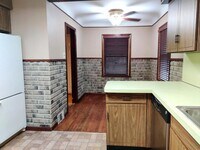 326 Amherst St photo'