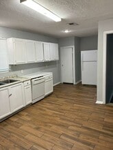 306 Melbourne Rd in Jackson, MS - Building Photo - Building Photo