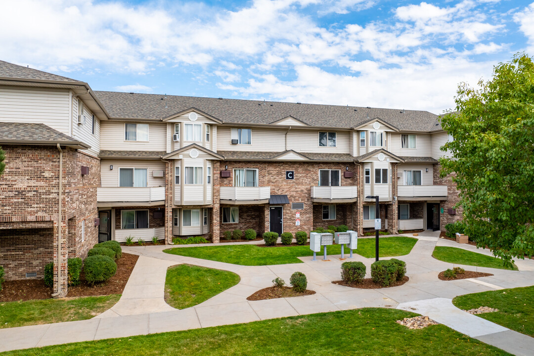 Trail Ridge Flats in Longmont, CO - Building Photo