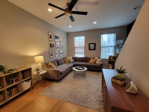 1412 S 4th St in Philadelphia, PA - Building Photo - Building Photo