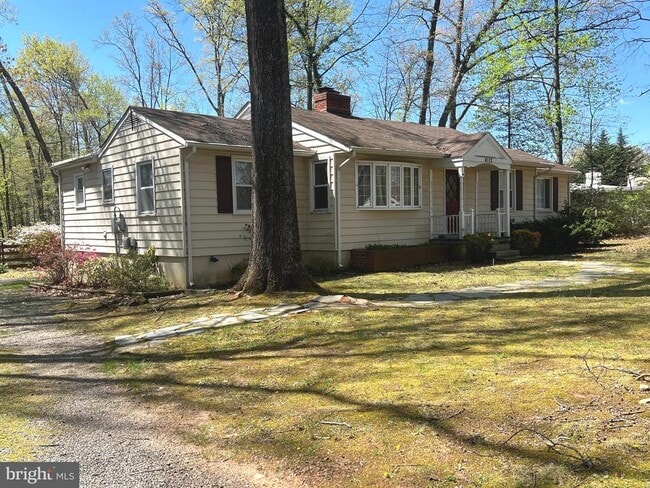 4112 Elizabeth Ln in Fairfax, VA - Building Photo - Building Photo