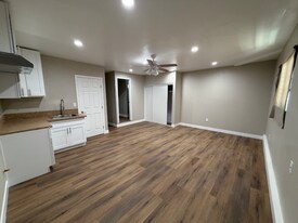 2828 W 7th St in Rialto, CA - Building Photo