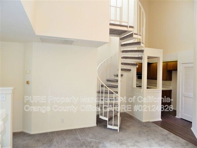 5032 Dorado Dr in Huntington Beach, CA - Building Photo - Building Photo