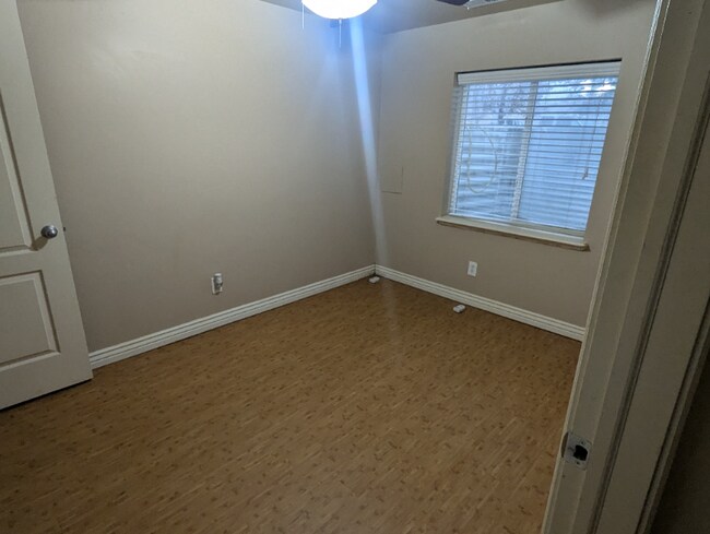 1287 Reese Dr in Provo, UT - Foto de edificio - Building Photo