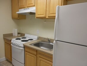131 E Broad St in Athens, GA - Building Photo - Building Photo