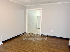 1021 S Appleton Ave in Independence, MO - Building Photo - Building Photo