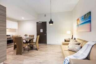 777 N Ocean Dr, Unit SI ID1227423P in Hollywood, FL - Building Photo