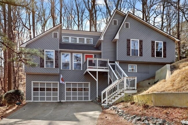 property at 4186 Nashoba Dr NE