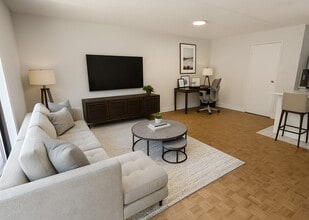 Maplewood Place Apartments in Barrie, ON - Building Photo - Building Photo
