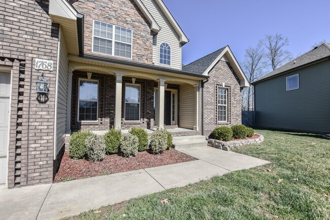 1768 Apache Way in Clarksville, TN - Building Photo - Building Photo