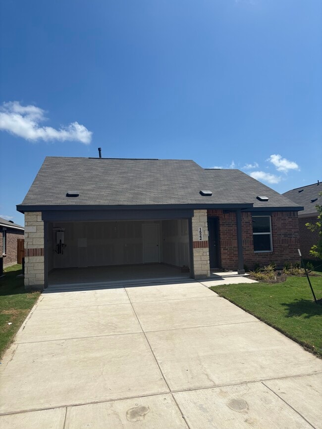 1522 Lanner Mdws Ln in Forney, TX - Building Photo - Building Photo